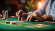 Table de jeu (poker, blackjack ou roulette) à l'intérieur d'un casino, gros plan sur les jetons et les mains