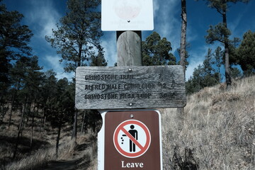 Wall Mural - Grindstone Lake Loop Trail Sign