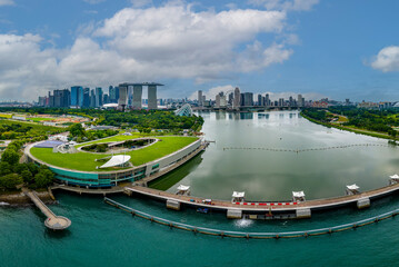 Wall Mural - View of the barrage separating the salt water ocean from the fresh water reservoir in the city of Singapore