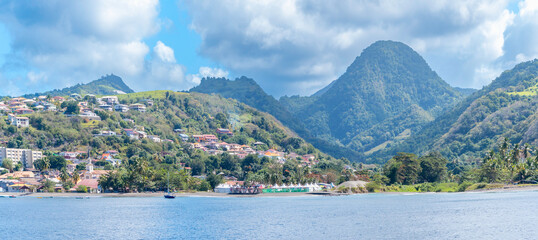 Wall Mural - Vue panoramique de la ville du Carbet à La Martinique. Antilles Françaises.