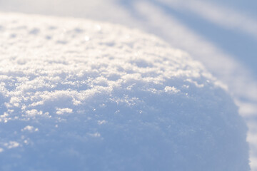 Wall Mural - white snow in daylight, winter background, ice