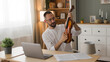 © Stockphotodirectors - Online violin lessons with male music teacher