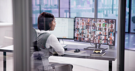 Poster - Watching multiple computer monitors in an office