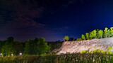 Fototapeta  - Oświetlone skały nocą