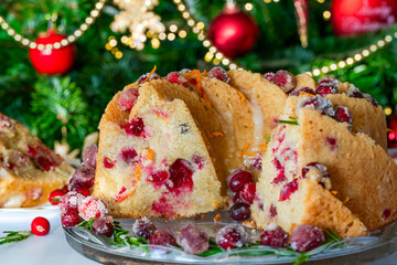 Canvas Print - Festive cranberry and orange bundt cake