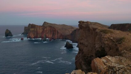 Wall Mural - Beautiful picturesque sunset on the rocky coast of Madeira