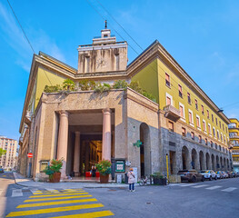 Canvas Print - Galleria XXV Aprile in  Cremona, Italy