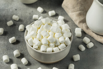 Poster - Dry White Organic Mini Marshmallows