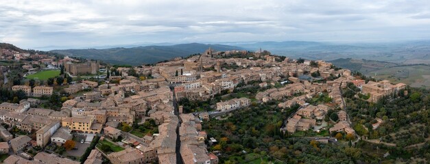 Sticker - drone view of the Tuscan hilltop village and wine capital of Montepulciano