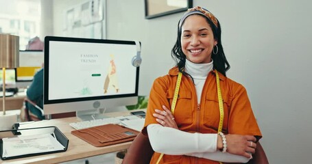 Canvas Print - Happy woman, creative and clothing designer in confidence, small business or entrepreneurship at office. Portrait of female person or professional artist smile by computer in design or online startup