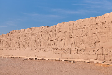 Wall Mural - Anscient Temple of Karnak in Luxor - Ruined Thebes Egypt