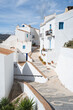 Paisaje del pueblo andaluz de Frigiliana (Málaga), con sus típicas casas de color blanco encalado y ventanas azules