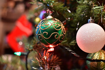 Canvas Print - Green Christmas Ornaments and Lights on a Tree