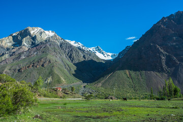 Wall Mural - Landscape of San Jose del Maipo - Cajon del Maipo, Chile