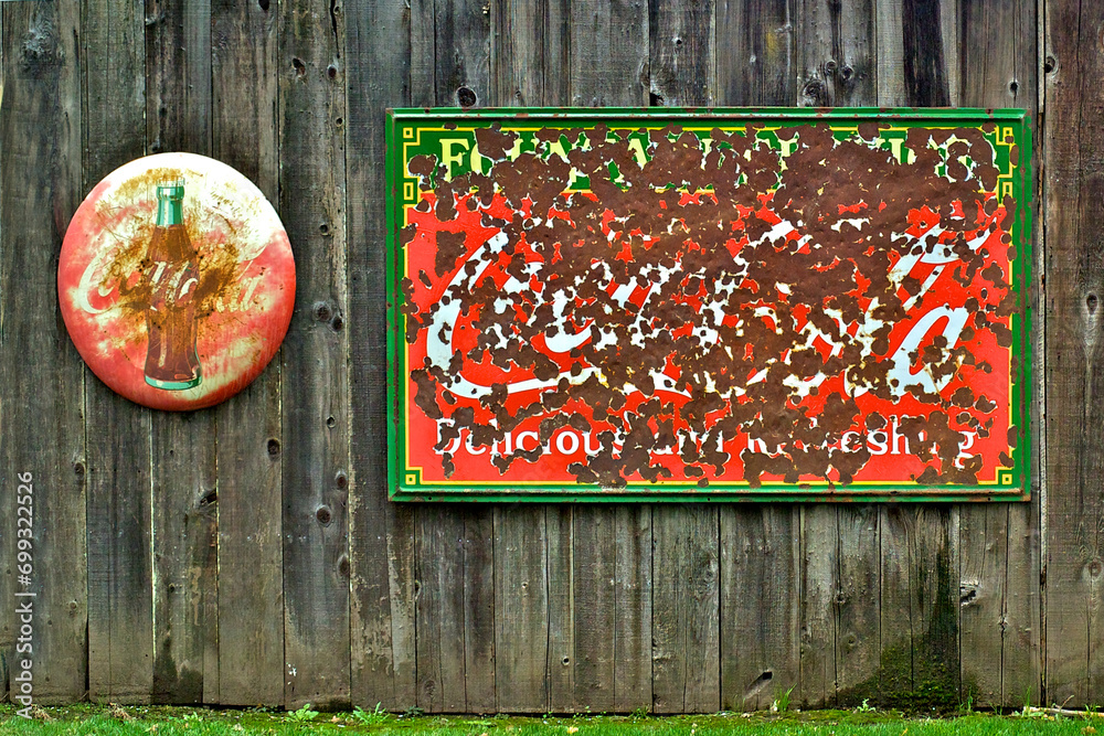 Faded button Coca Cola sign and rusted rectangular Fountain Lunch ...