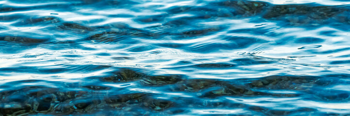 Wall Mural - Beautiul blue water and small waves