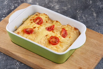 cannelloni with parmesan and tomatoes