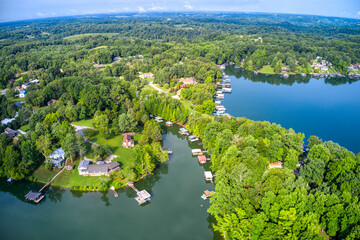 Wall Mural - Aerial view of beautiful lake and waterfront vacation homes and boat houses on beautiful Tims Ford Lake in Winchester Tennessee