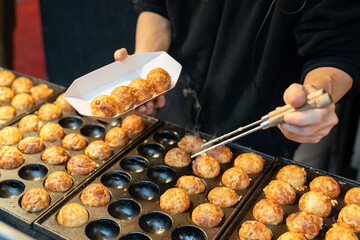 Wall Mural - 美味しそうなたこ焼きの写真