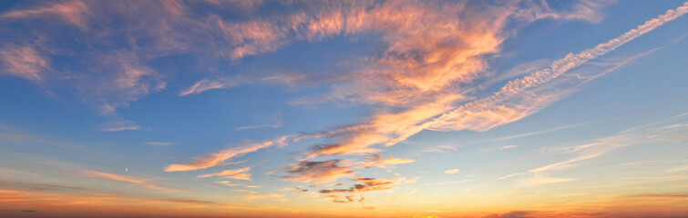 Wall Mural - beautiful summer sunset dramatic sky