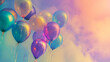 Ballons de baudruche de couleurs pastel. Espace vide de composition. Ambiance festive, anniversaire, célébration. Pour conception et création graphique.