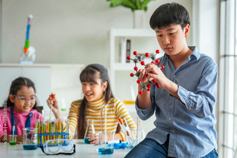 Lab Visual Child children boy using vr learning molecular structure in science ...