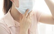 © 상은 신 - Young woman wearing flu mask