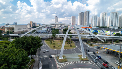 Wall Mural - Metallic Bridge. Reinaldo de Oliveira Viaduct in the city of Osasco, Sao Paulo, Brazil.