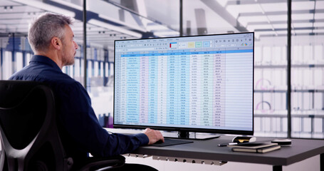 Poster - Spreadsheet Analyst Employee