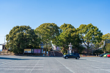 青空を背景に公園・広場風景(観光・行楽スポット)
Park/square scenery with blue sky in the background (sightseeing/excursion spot)
日本(冬と春)
Japan (winter and spring)
九州・熊本県熊本市
Kumamoto City, Kumamoto Prefecture, Kyushu
(田原坂公園)