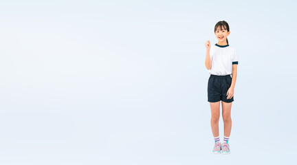 Aufkleber - ガッツポーズする体操服を着た女の子（切り抜き背景透過PNGも販売しております。作成者リンクから「PNG」で検索してください）