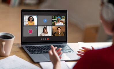 Aufkleber - Woman employee have webcam group conference with her coworkers