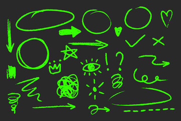 Fototapete - Hand drawn circle and arrow line for highlighting text. Rounds Bubbles Set doodle sketch symbols on a black background. vector illustration graphic design elements