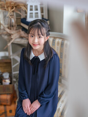 Poster - 制服を着た女の子のポートレート