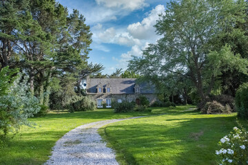 Wall Mural - Brittany, Ile aux Moines island in the Morbihan gulf, typical house in the village