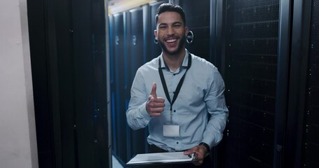 Poster - Business man, server room and thumbs up for information technology, cybersecurity inspection or gdpr management. Face of technician writing notes in data center with maintenance checklist and success