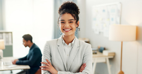 Poster - Portrait of woman with smile, confidence and coworking space, manager for online research and consulting agency. Office, happiness and businesswoman with arms crossed, leader and entrepreneur at work