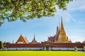 Wall Mural - Temple of the Emerald Buddha, Bangkok, Thailand	