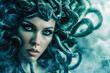 Méduse, la femme aux cheveux de serpents dans la mythologie grecque