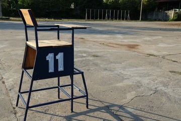 Poster - chairs in the park