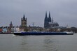 Gas Frachtschiff auf dem Rhein bei Köln	