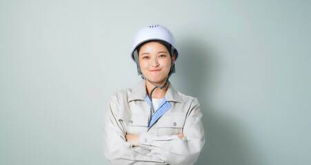 Aufkleber - 作業服を着た笑顔の女性