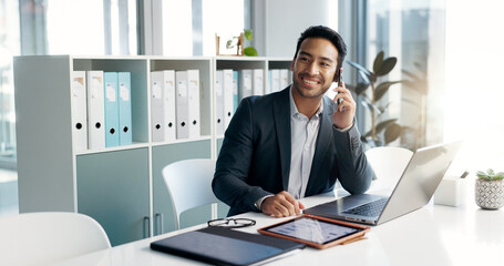 Aufkleber - Phone call, laptop and talking business man, bank consultant or advisor feedback on research report, project or data. Smartphone chat, administration and corporate person consulting on online account