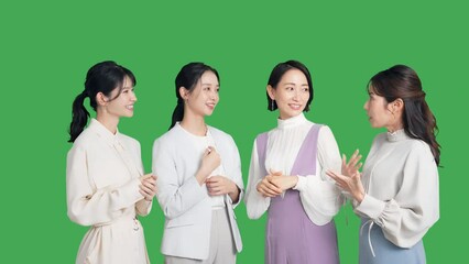 Aufkleber - 会話するミドル女性グループ　クロマキー合成用グリーンバック