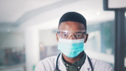 Aufkleber - African man, doctor and goggles with mask for safety, surgery and stop bacteria at job in hospital. Person, medic and PPE for covid 19, virus and face with preparation for risk at workplace in clinic