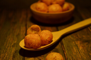 Sticker - Moring (cimol kering) is a typical Garut snack made from wheat flour and tapioca sprinkled with powdered spices. There are spicy, cheesy and original flavors.