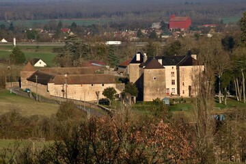 Wall Mural - Le château de Ruffey en Bourgogne.