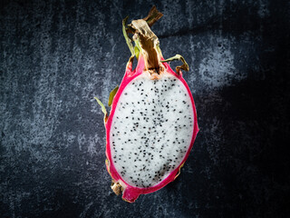 Sticker - Dragon fruit cut in half