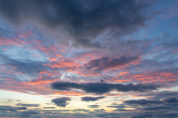 Wall Mural - beautiful pink and purple sky at sunset, sky remplacement, nature background