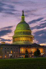 Canvas Print - Capitol building. U.S. Capitol scenic photos. Capitol Hill cityscape. Pictures of Capitol Hill landmarks.